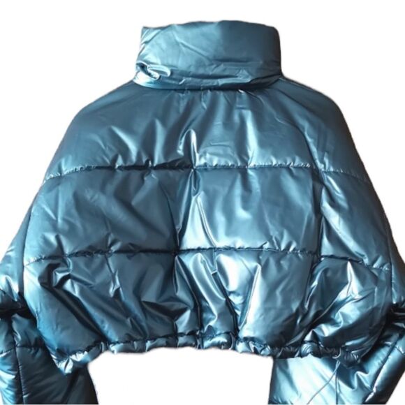 NEW Urban Outfitters UO Taryn Metallic Cropped Puffer Coat Jacket L XL - Picture 6 of 6